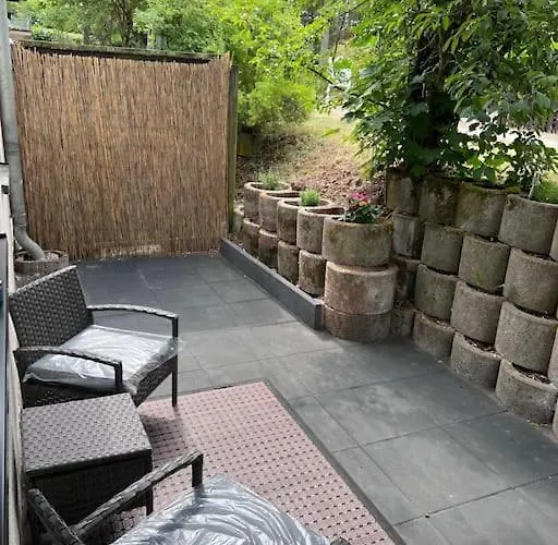 Mahira Im Luftkurort Schindeldorf *